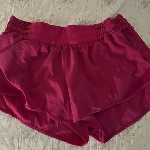 lululemon hotty hots 2.5!